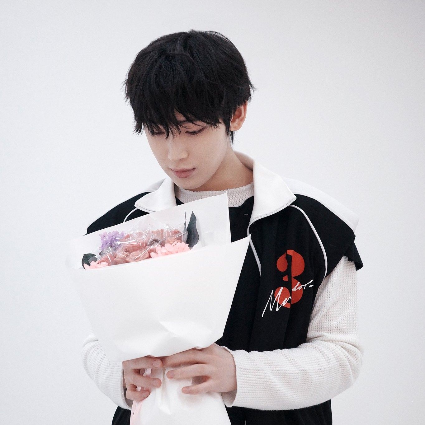 善禹 (ENHYPEN)的最新活动照片