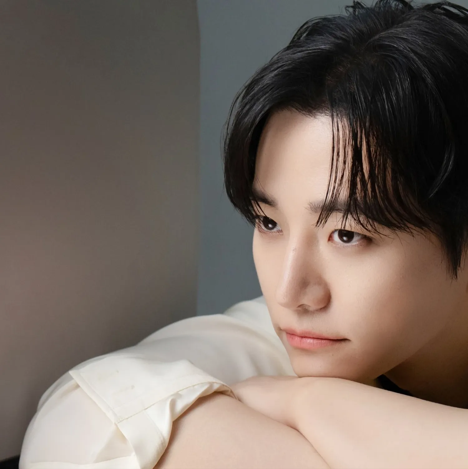 Latest photo of Junho (2PM)