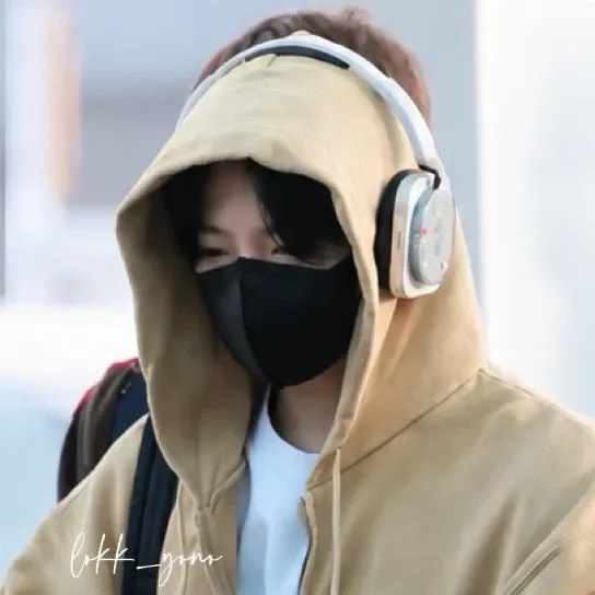 Latest photo of Junkyu (TREASURE)