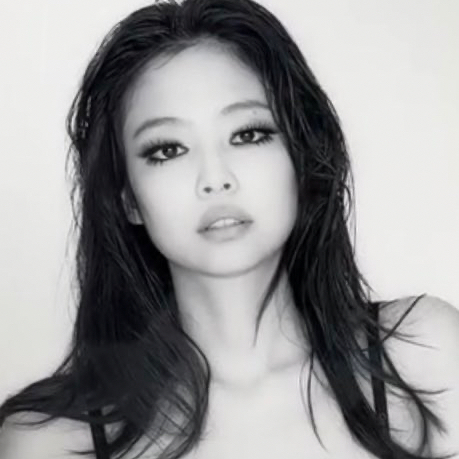 ジェニー (BLACKPINK)の最新写真