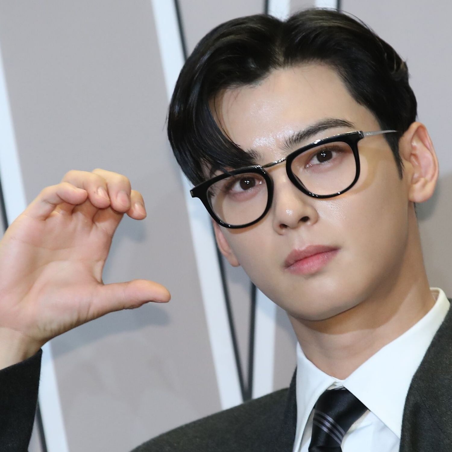 Recent activity shot of Eunwoo (ASTRO)