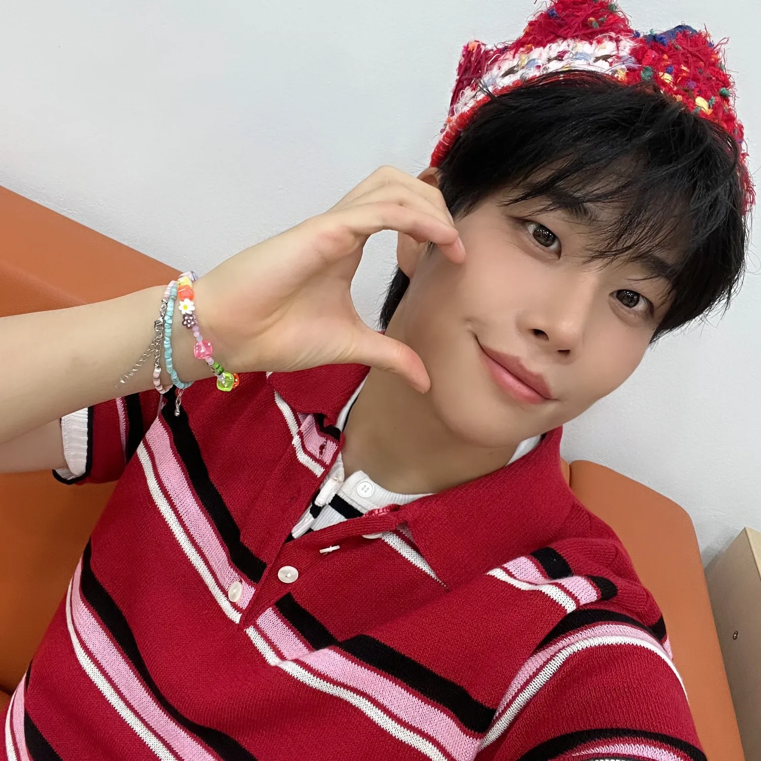 A moment captured by MJ (ASTRO)'s fan