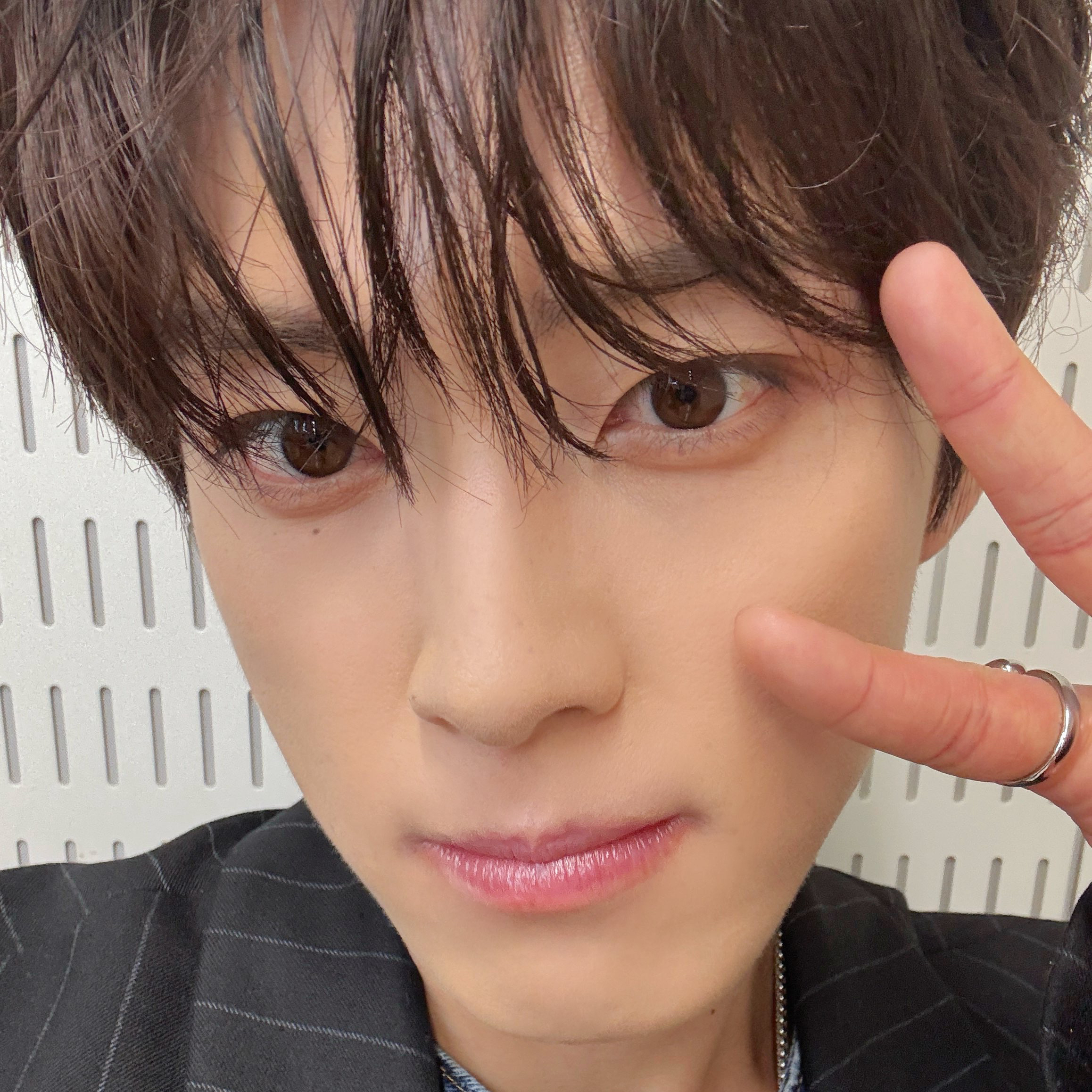 Behind-the-scenes cut of Kono Junki (JO1)