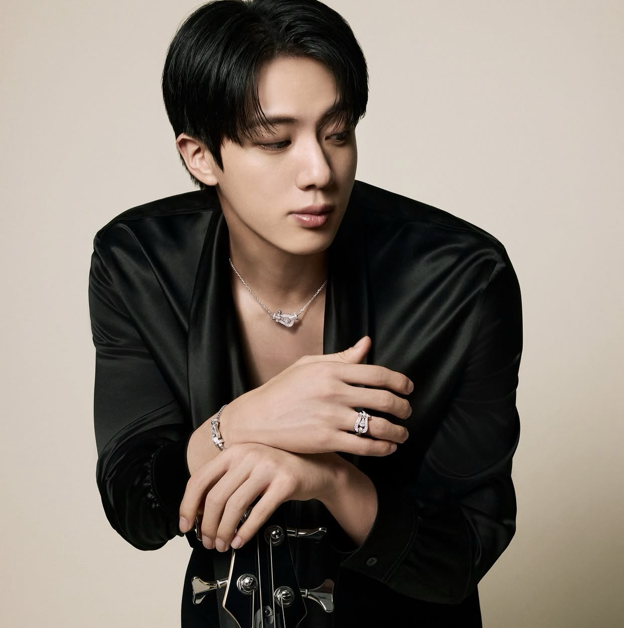 Potret di balik layar Jin (BTS)