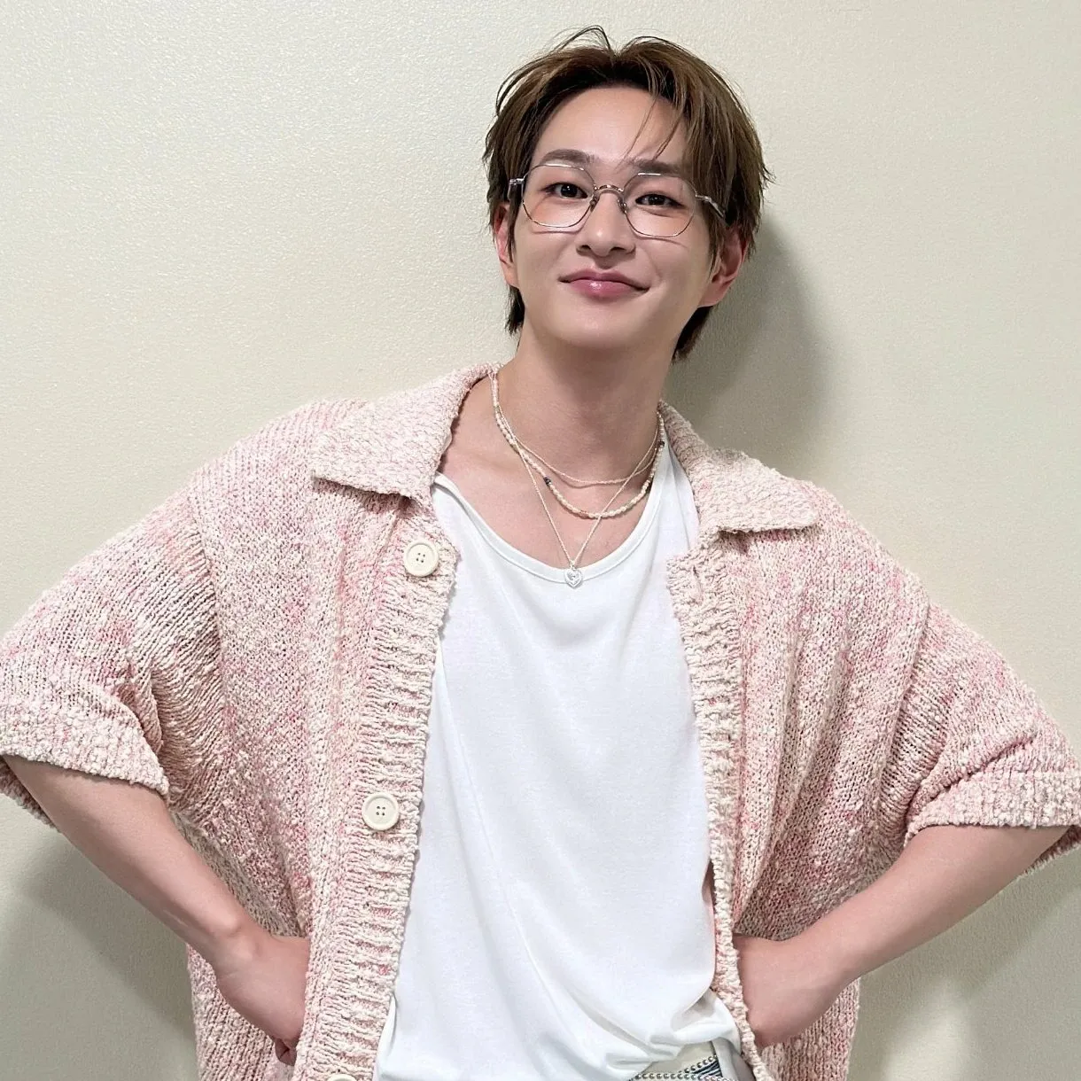 Recent activity shot of Onew (SHINee)