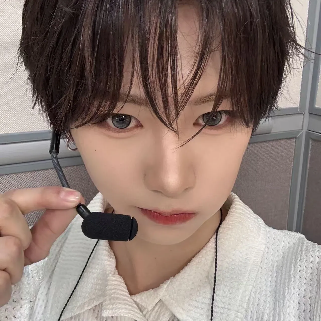 조우안신 (알파드라이브원)의 비하인드 컷