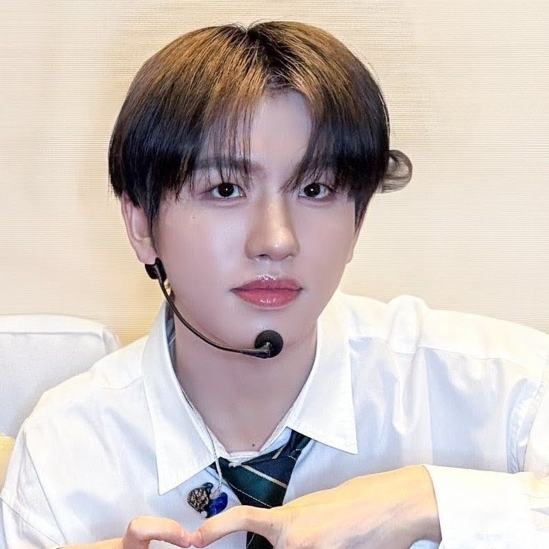 Latest photo of Huiwon (n.SSign)