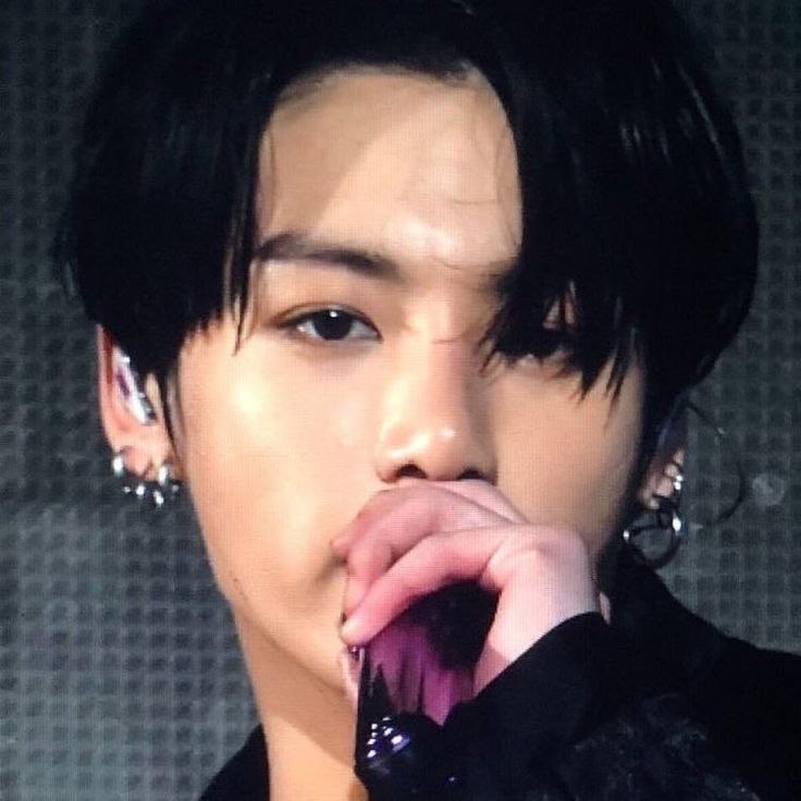 정국 (방탄소년단)의 최신 사진