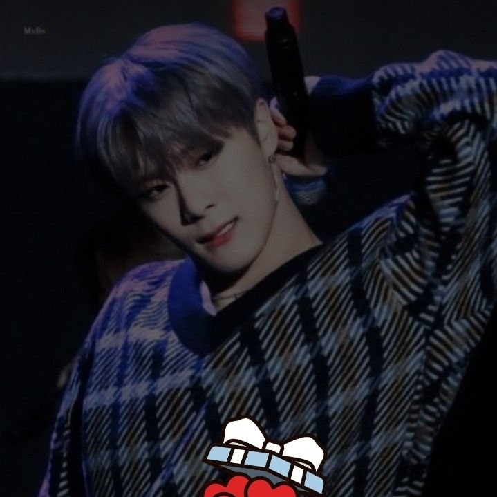 Behind-the-scenes cut of Moonbin (ASTRO)