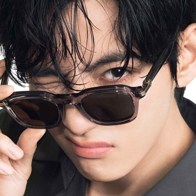 뷔 (방탄소년단)의 비하인드 컷