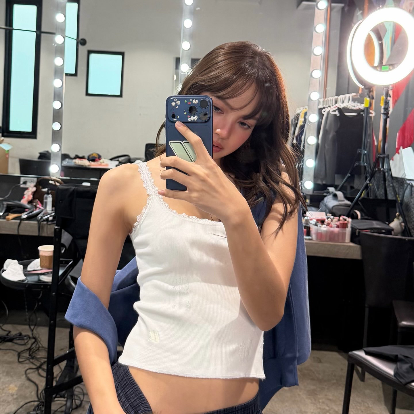 Potret di balik layar Lisa (BLACKPINK)