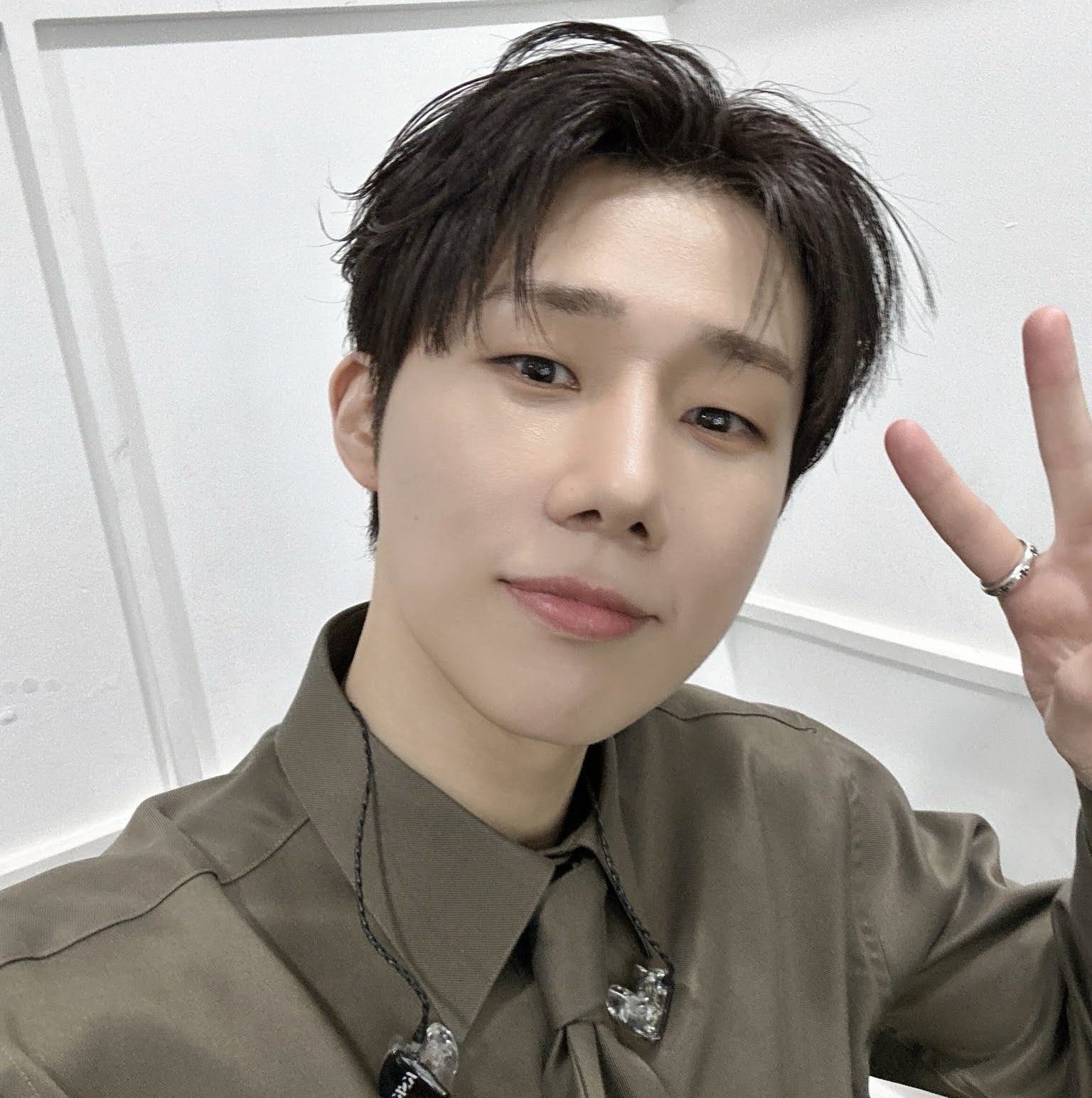 Latest photo of Sungkyu (INFINITE)