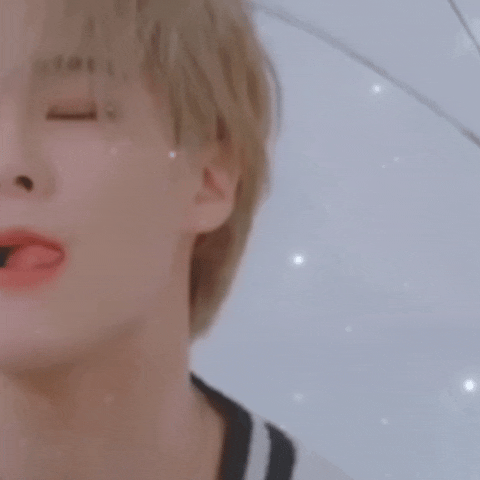 Behind-the-scenes cut of Moonbin (ASTRO)