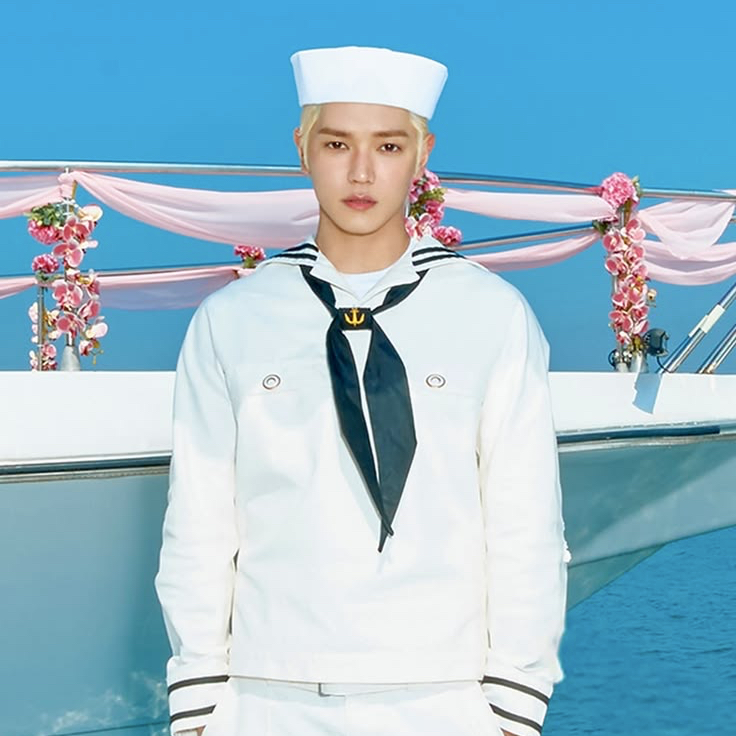 A moment captured by Taeyong (NCT 127)'s fan