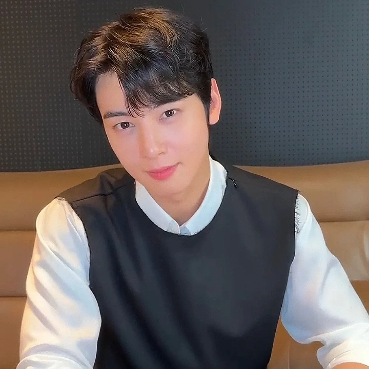 Recent activity shot of Eunwoo (ASTRO)