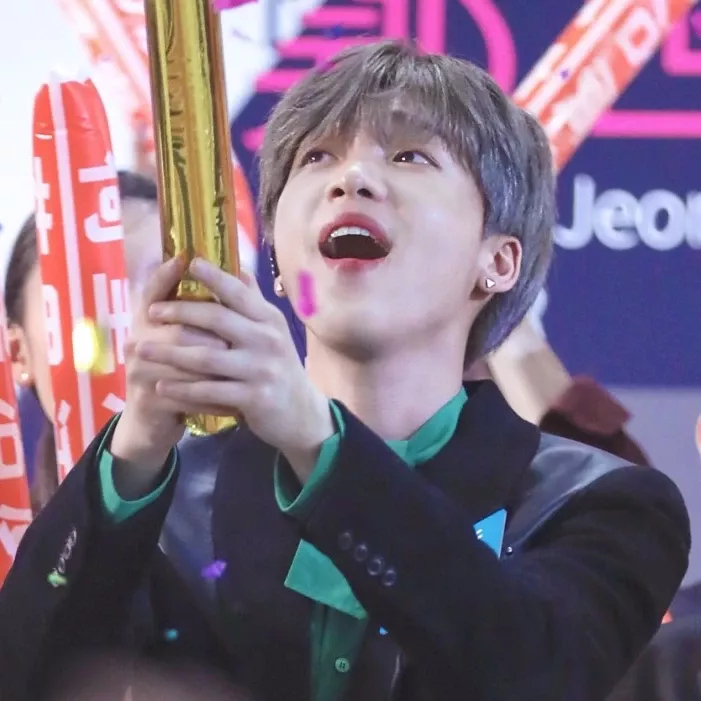 Latest photo of Jeong Sewoon