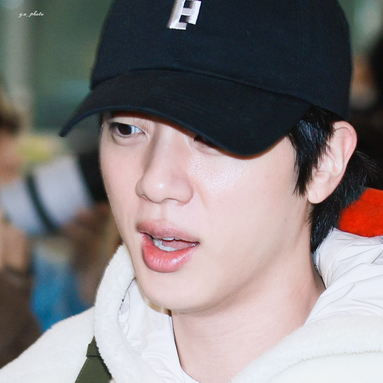 Momen yang diabadikan oleh penggemar Jin (BTS)