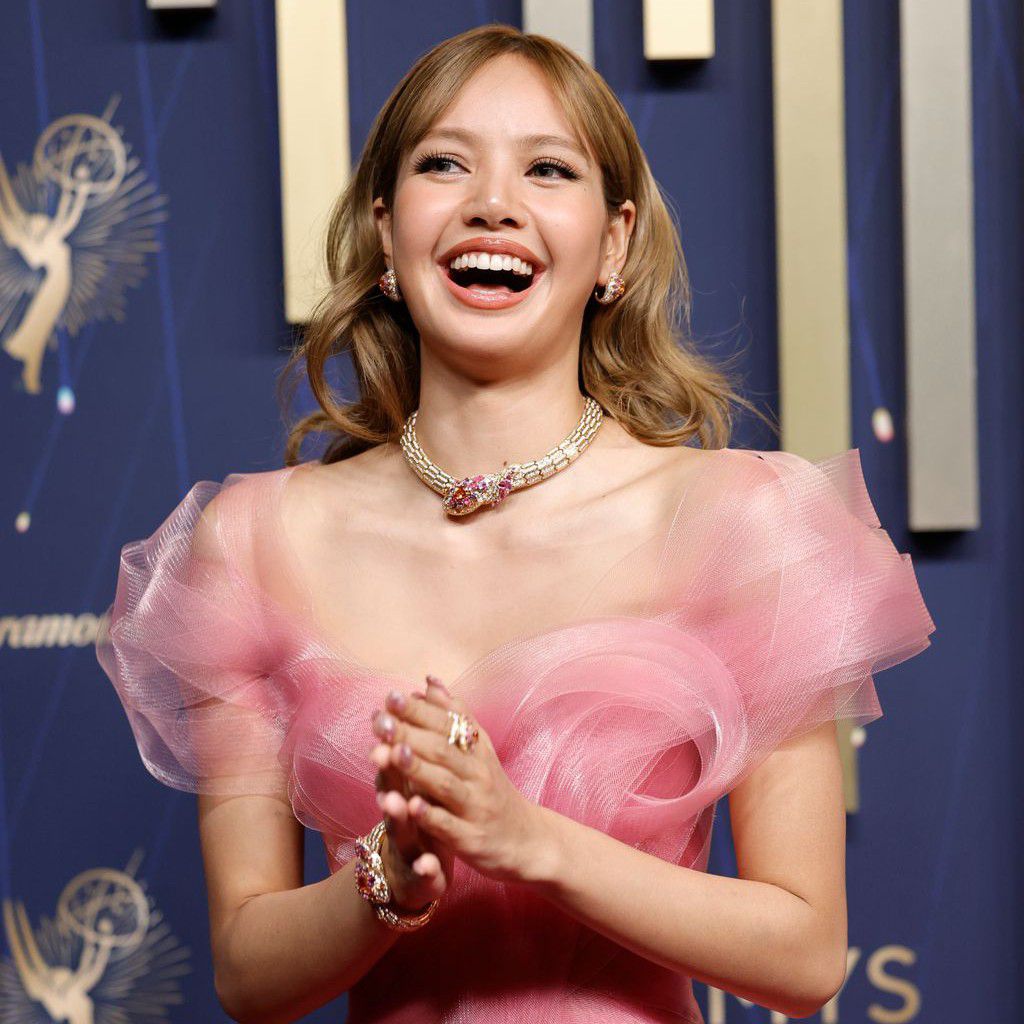 A moment captured by Lisa (BLACKPINK)'s fan