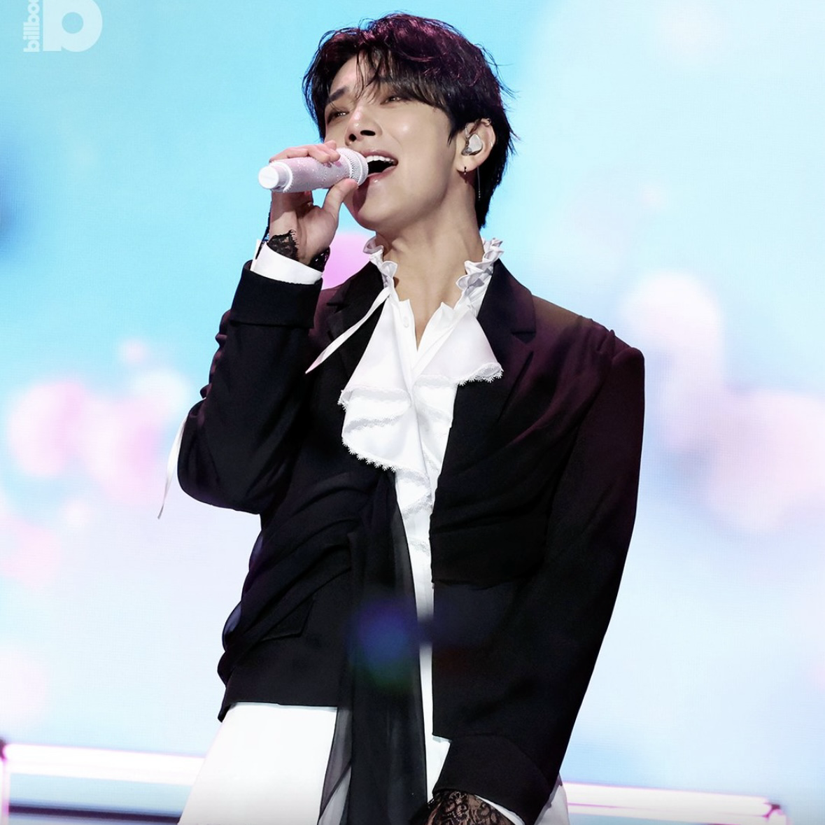 Joshua (SEVENTEEN)的最新照片