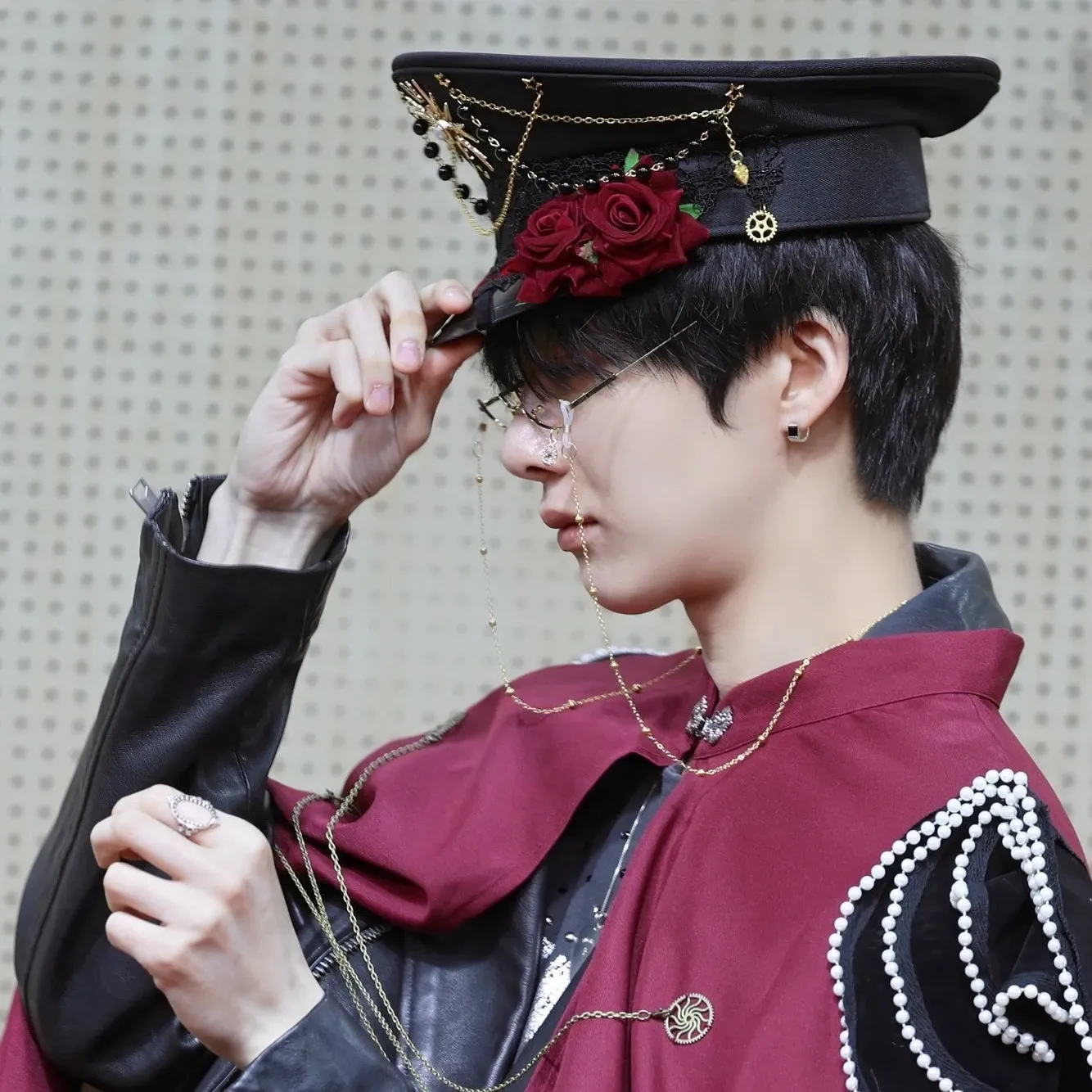 Foto aktivitas terbaru Hyungwon (MONSTA X)