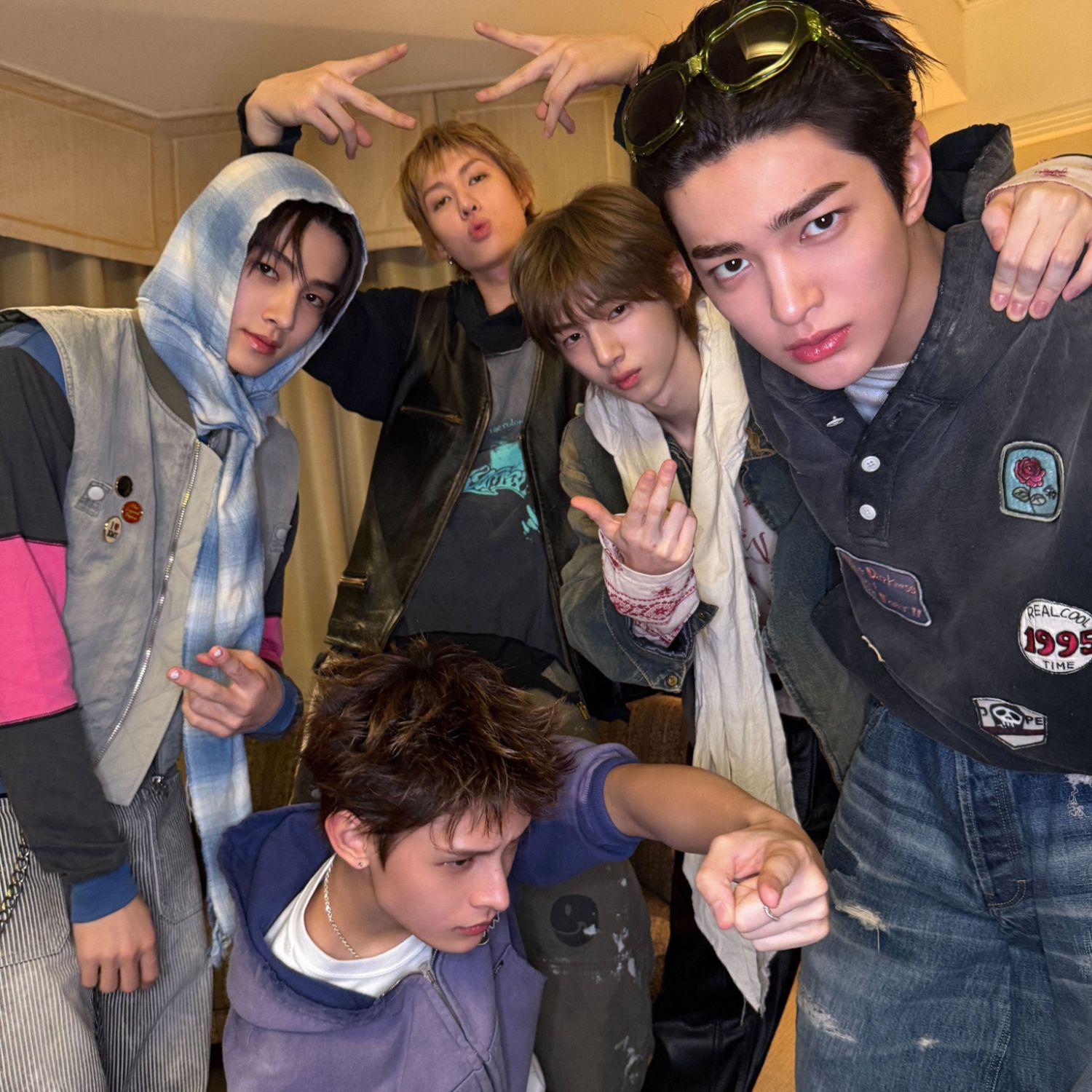 Behind-the-scenes cut of CORTIS