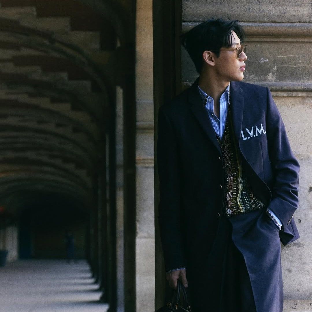 Latest photo of Bambam (GOT7)