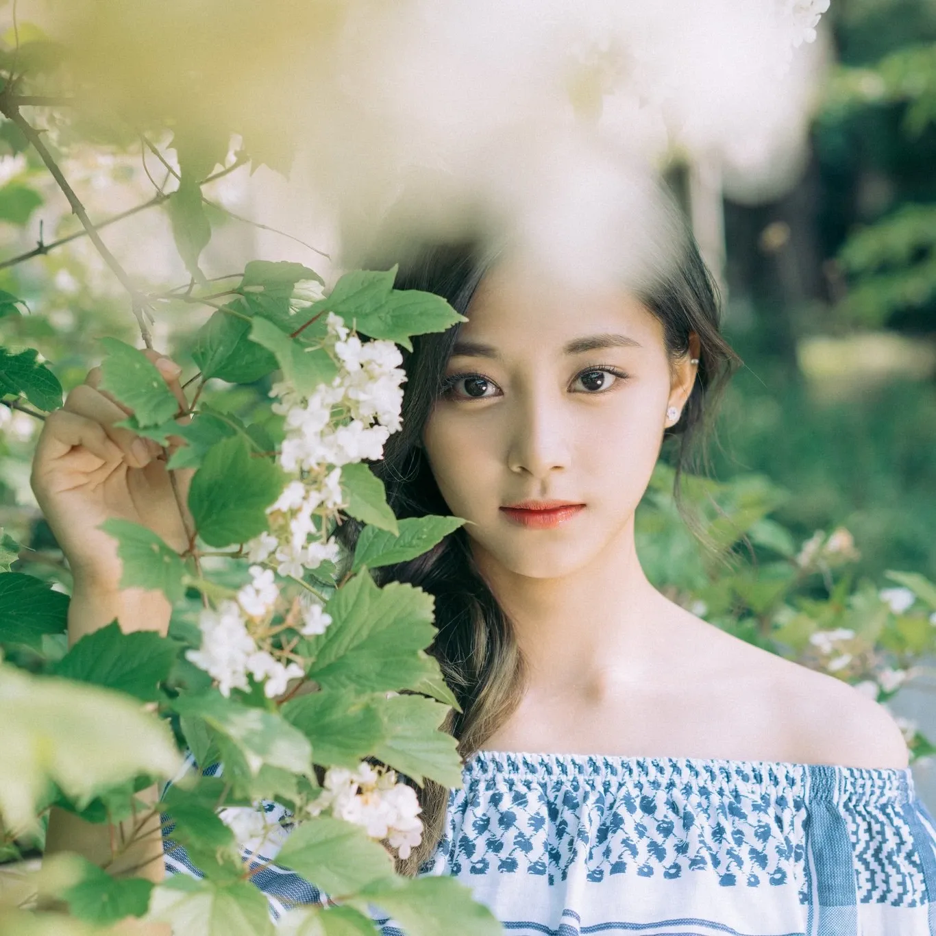 Foto terbaru Tzuyu (TWICE)