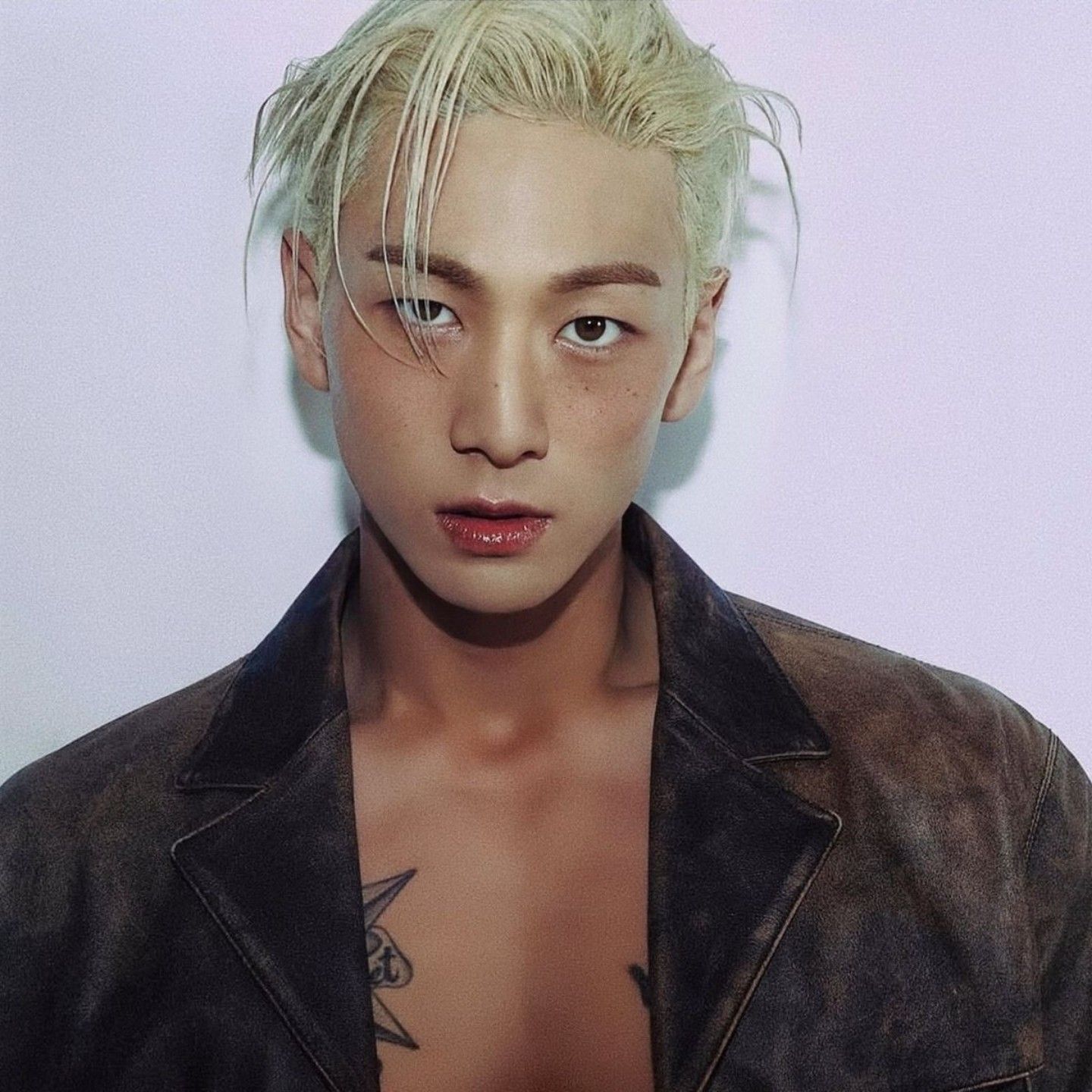 백호의 비하인드 컷