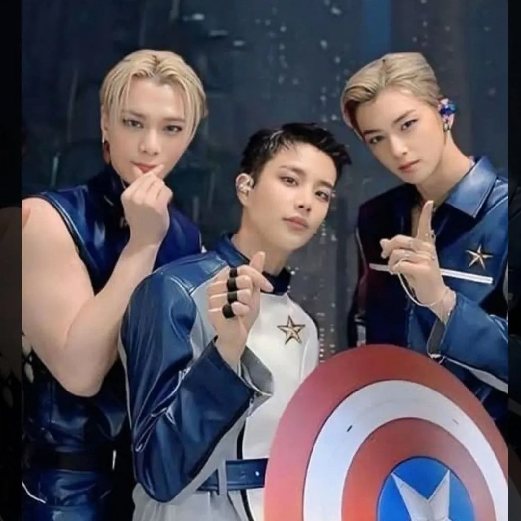 아스트로의 최신 사진