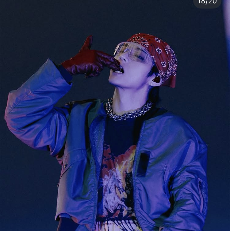 Momen yang diabadikan oleh penggemar V (BTS)