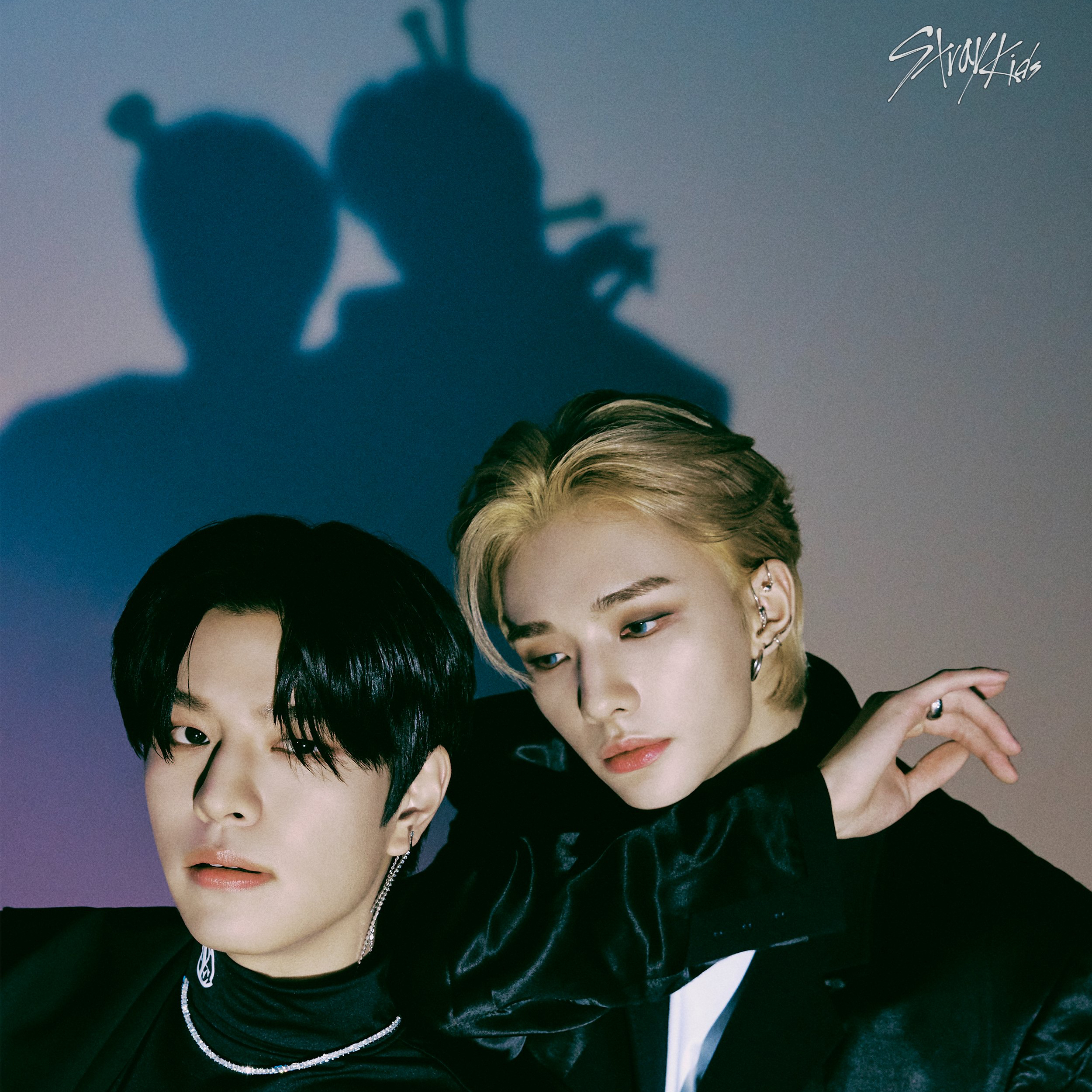 Behind-the-scenes cut of Stray Kids