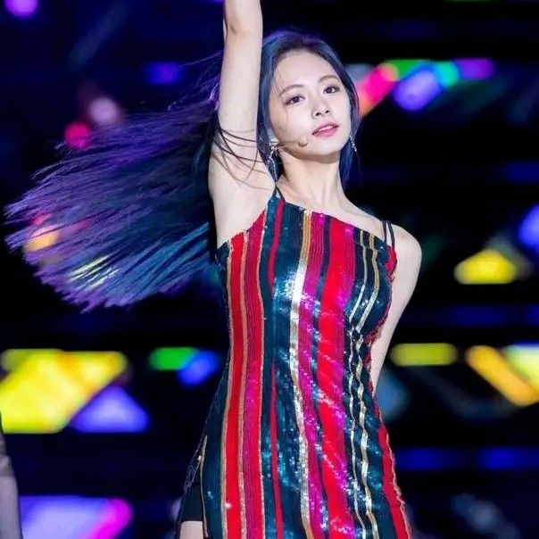 쯔위 (TWICE)의 최신 사진