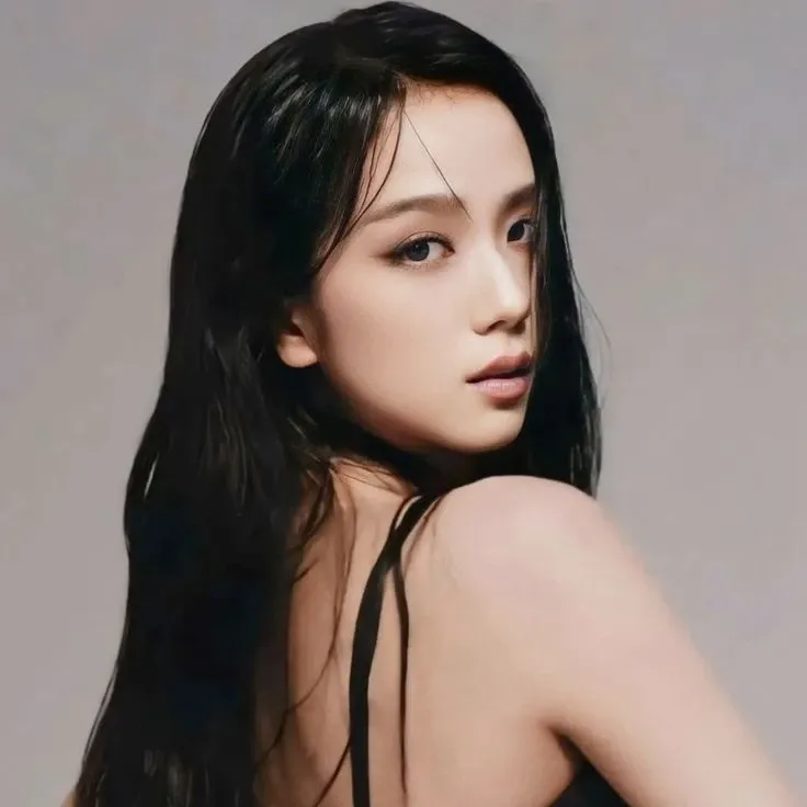 Foto terbaru Jisoo (BLACKPINK)