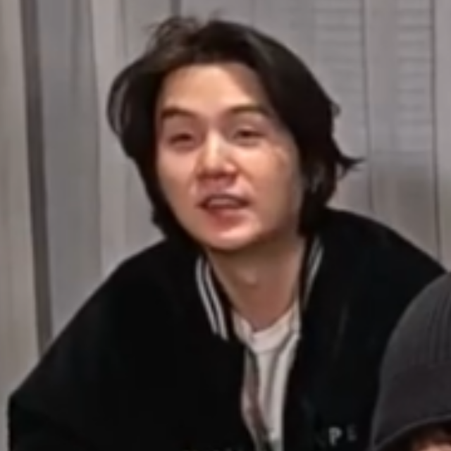 SUGA (防彈少年團)的最新活動照片