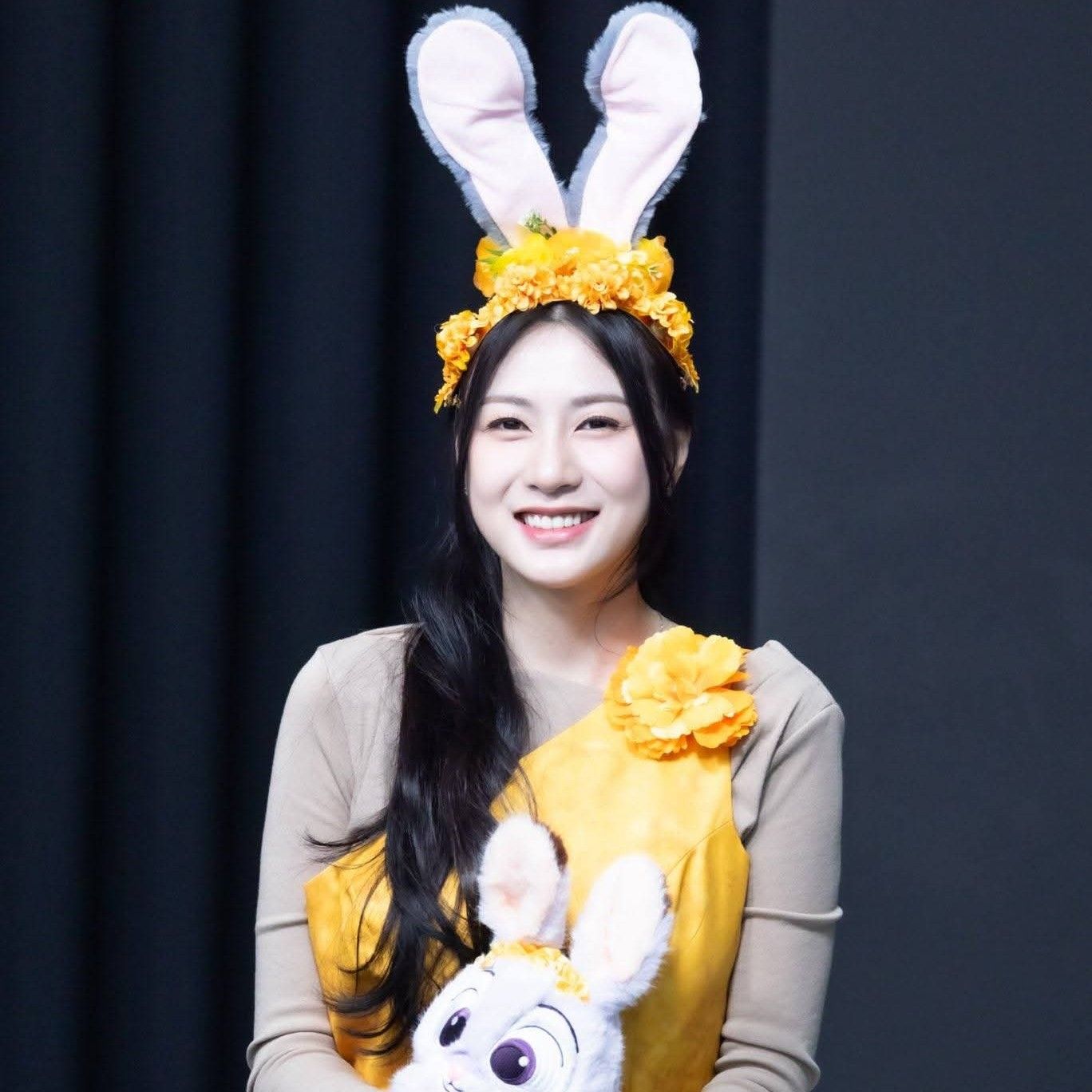 オ・ハヨン (Apink)の舞台裏ショット