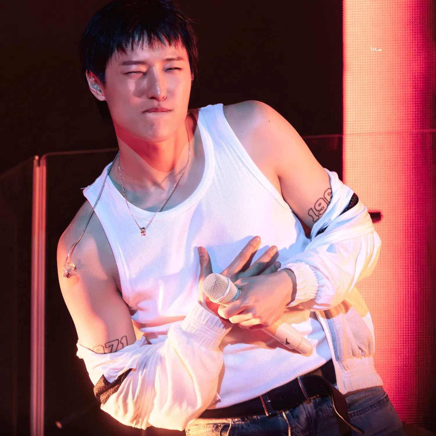 A moment captured by WOODZ's fan