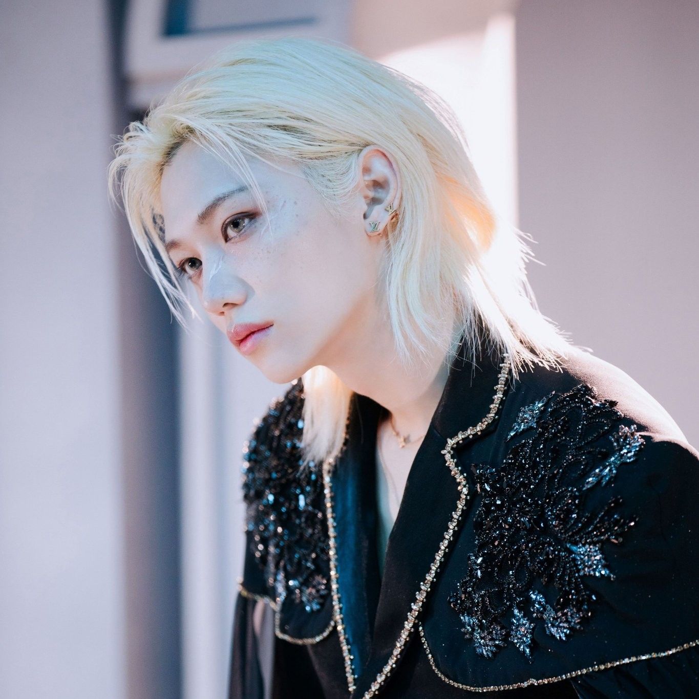 Behind-the-scenes cut of Stray Kids