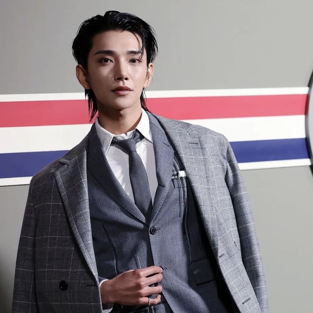 Behind-the-scenes cut of Joshua (SEVENTEEN)