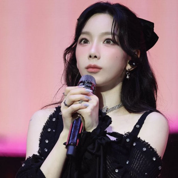 A moment captured by Taeyeon (Girls' Generation)'s fan