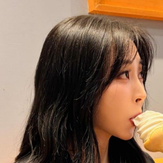 A moment captured by Moonbyul (MAMAMOO)'s fan