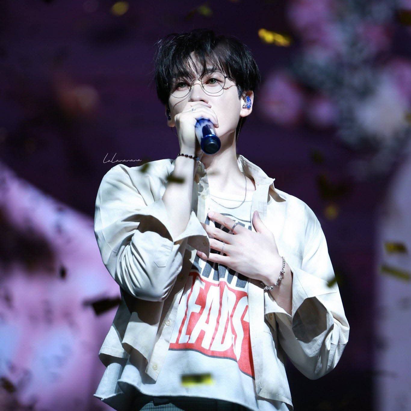 Recent activity shot of Eunhyuk (Super Junior)