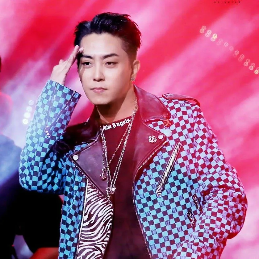 A moment captured by Eun Jiwon (SECHSKIES)'s fan