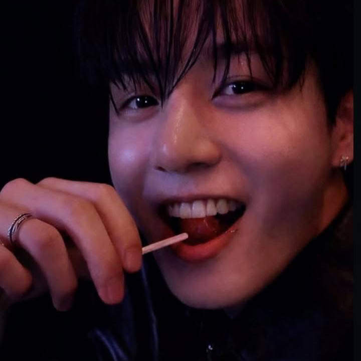 A moment captured by Jungkook (BTS)'s fan