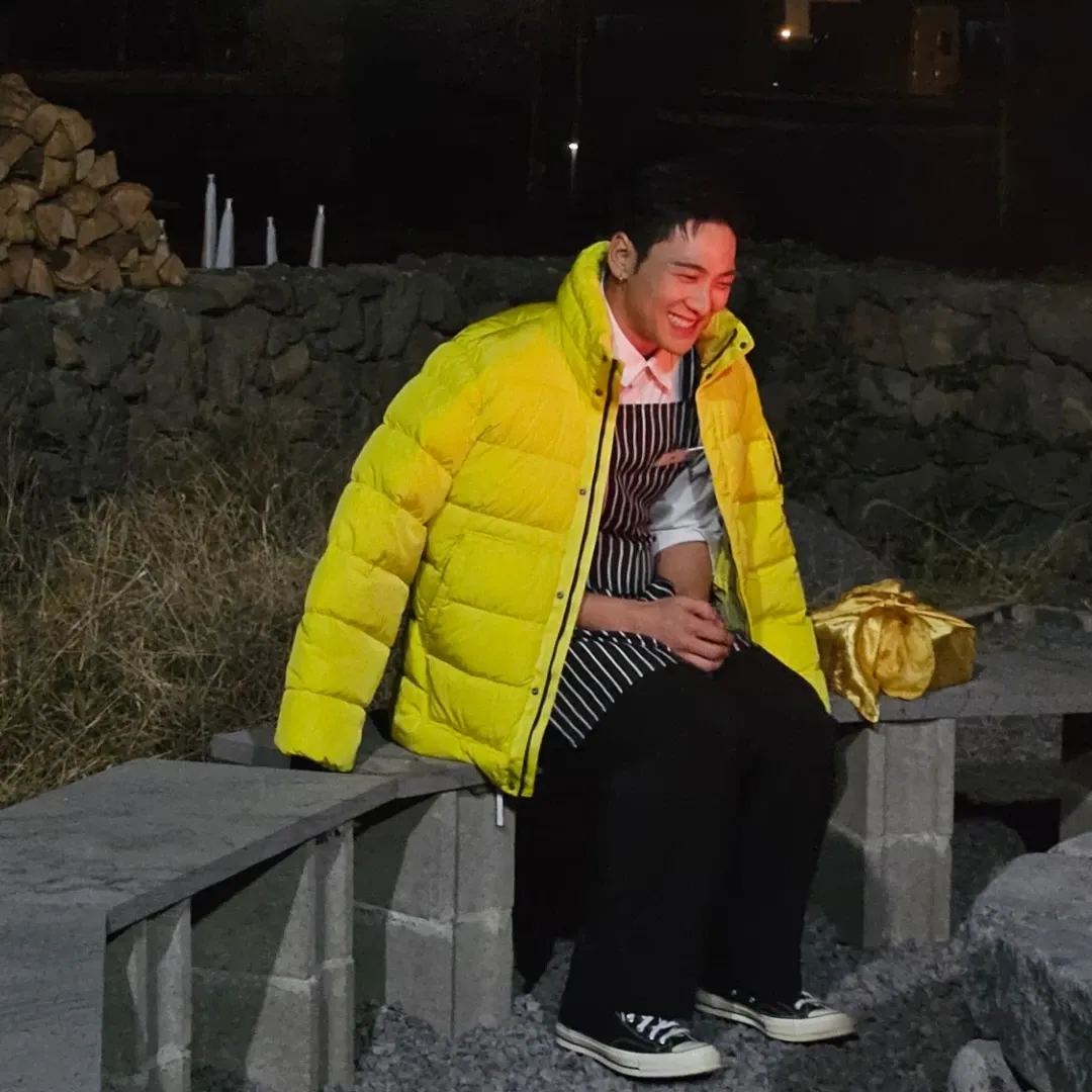 백호의 비하인드 컷