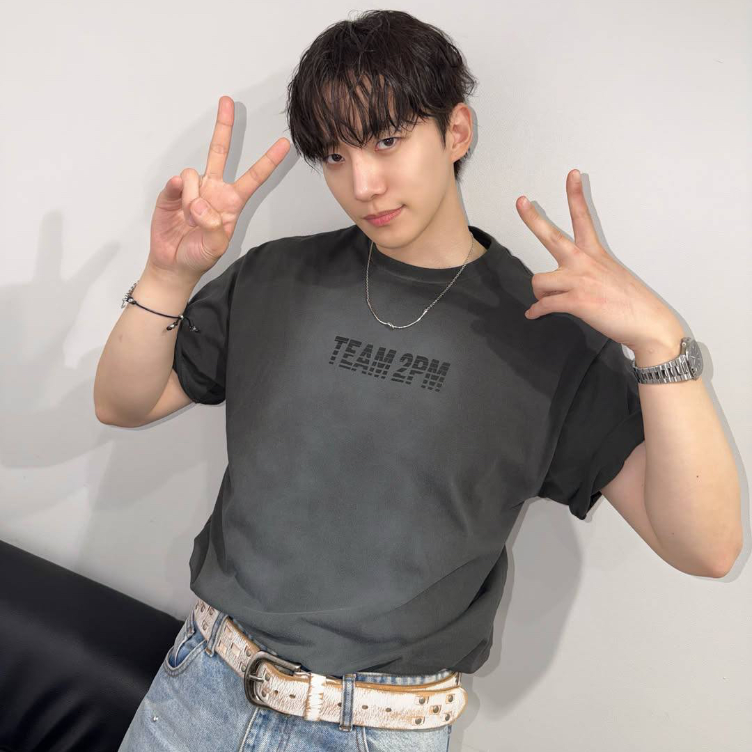 A moment captured by Junho (2PM)'s fan