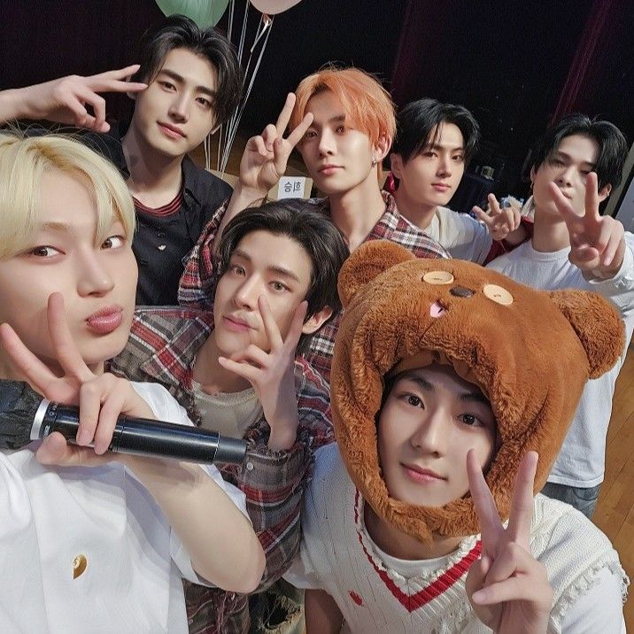 Potret di balik layar ENHYPEN