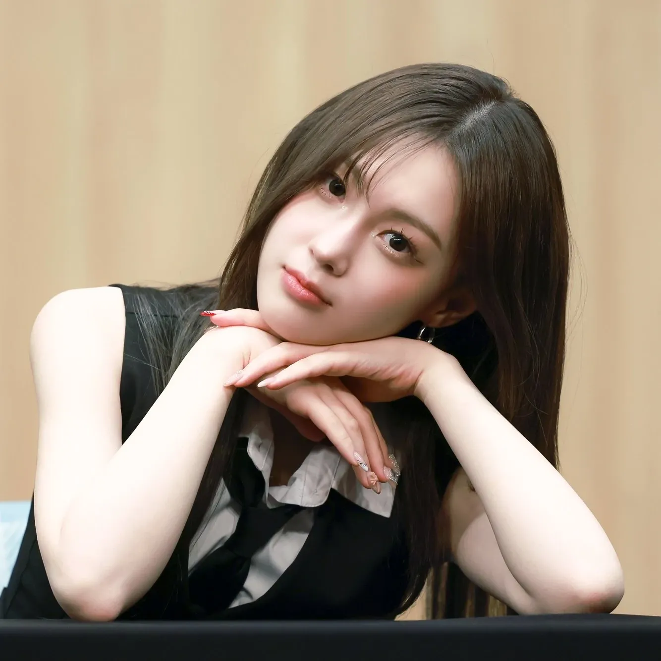 キム・チェヒョン (Kep1er)の舞台裏ショット