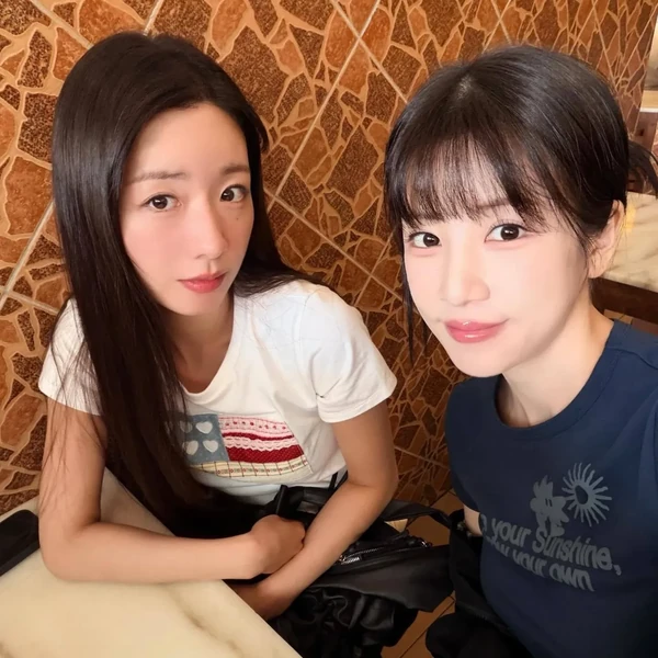 오늘 최애돌에서 빛나는 박초롱 (에이핑크)의 대표 사진