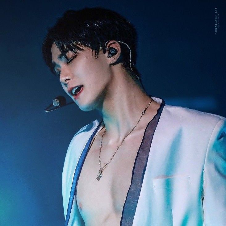 Latest photo of Moonbin (ASTRO)