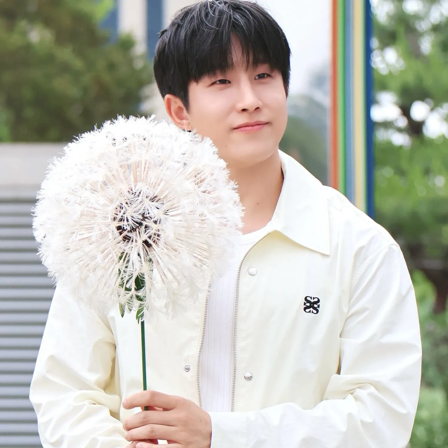 A moment captured by Jinjin (ASTRO)'s fan